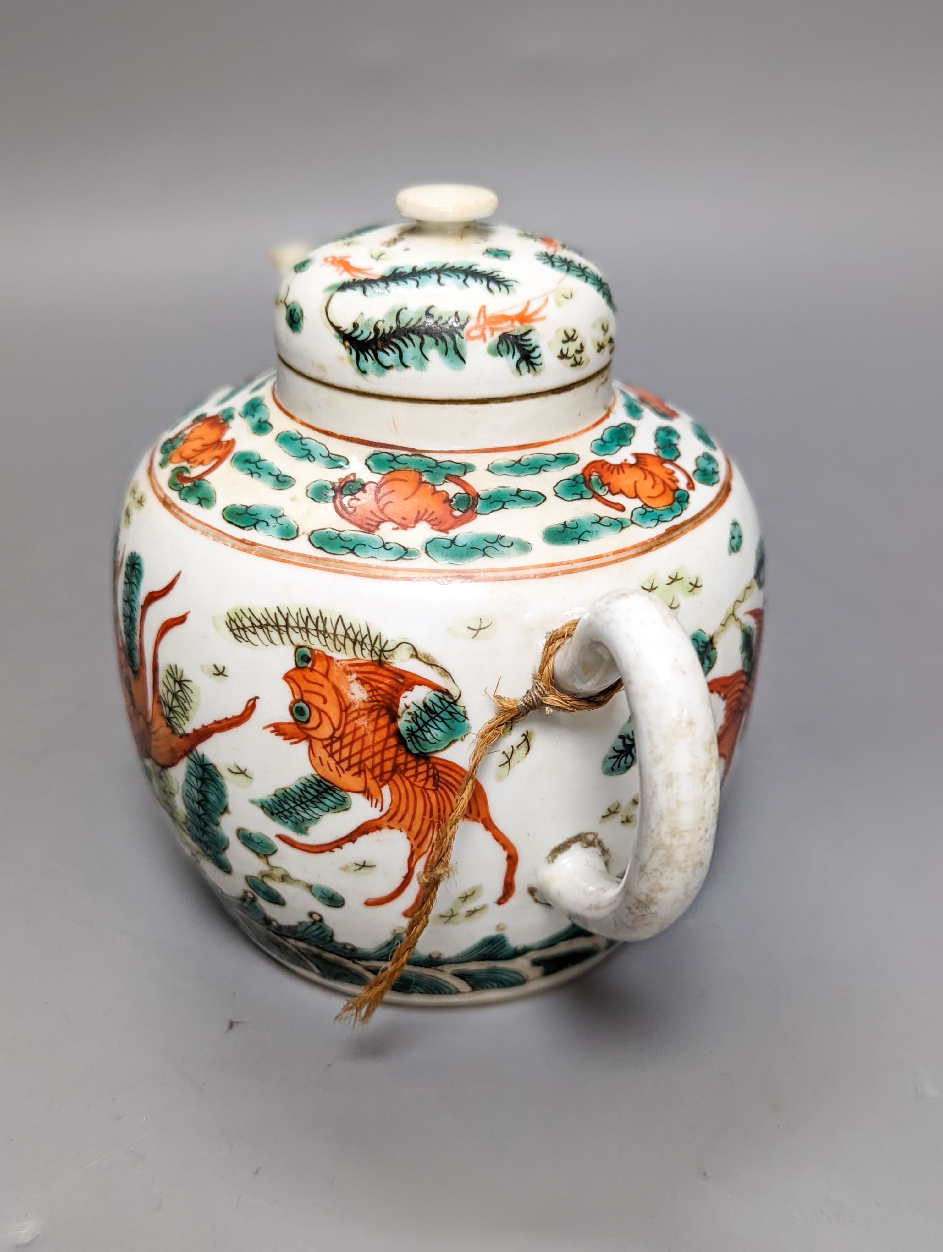 A Chinese ‘goldfish’ enamelled porcelain teapot and cover, 14cm